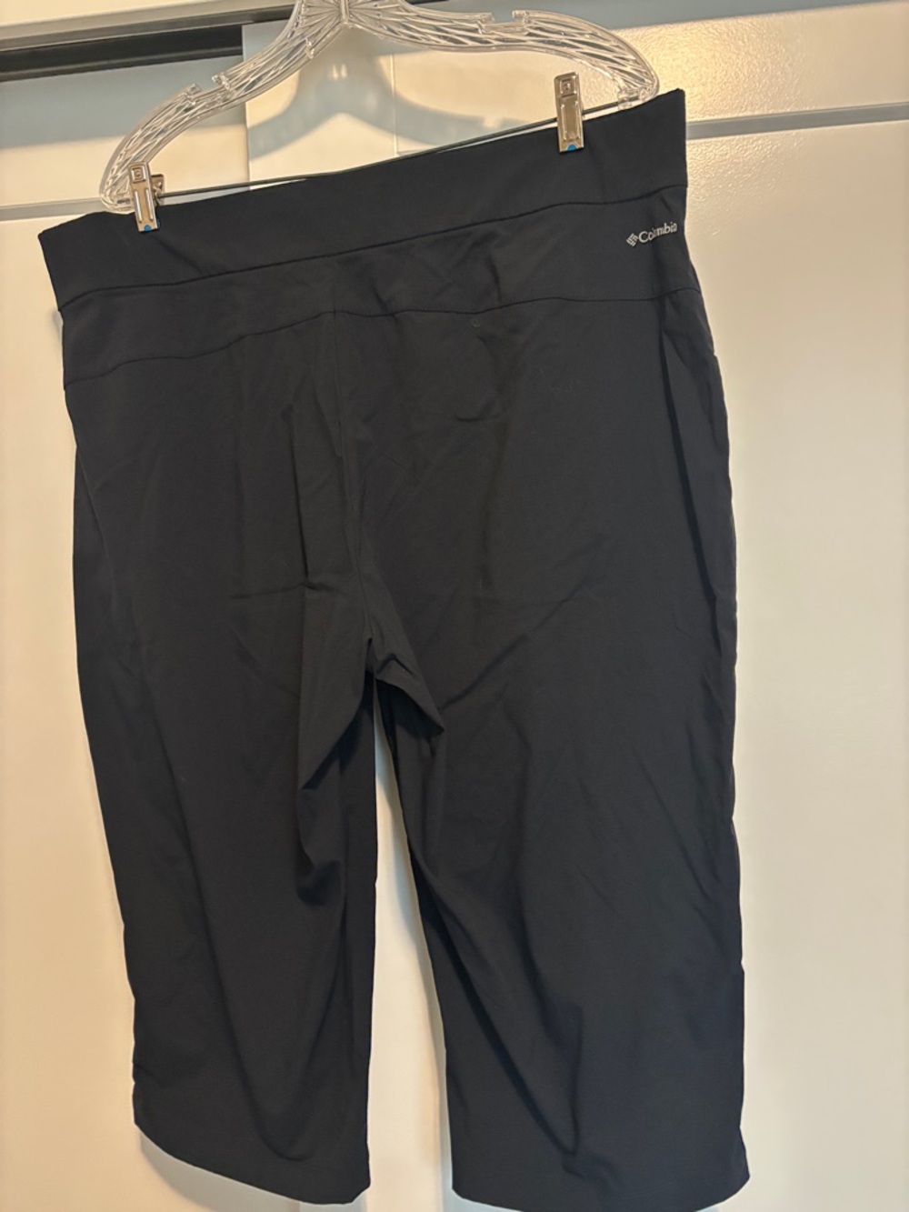 Columbia quick dry Pull-On capris - Picture 3 of 7